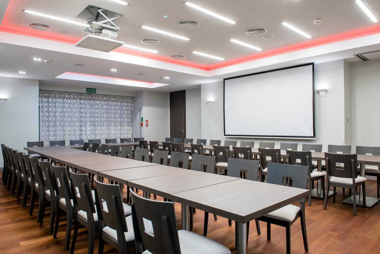 Kosma Hotel 4*