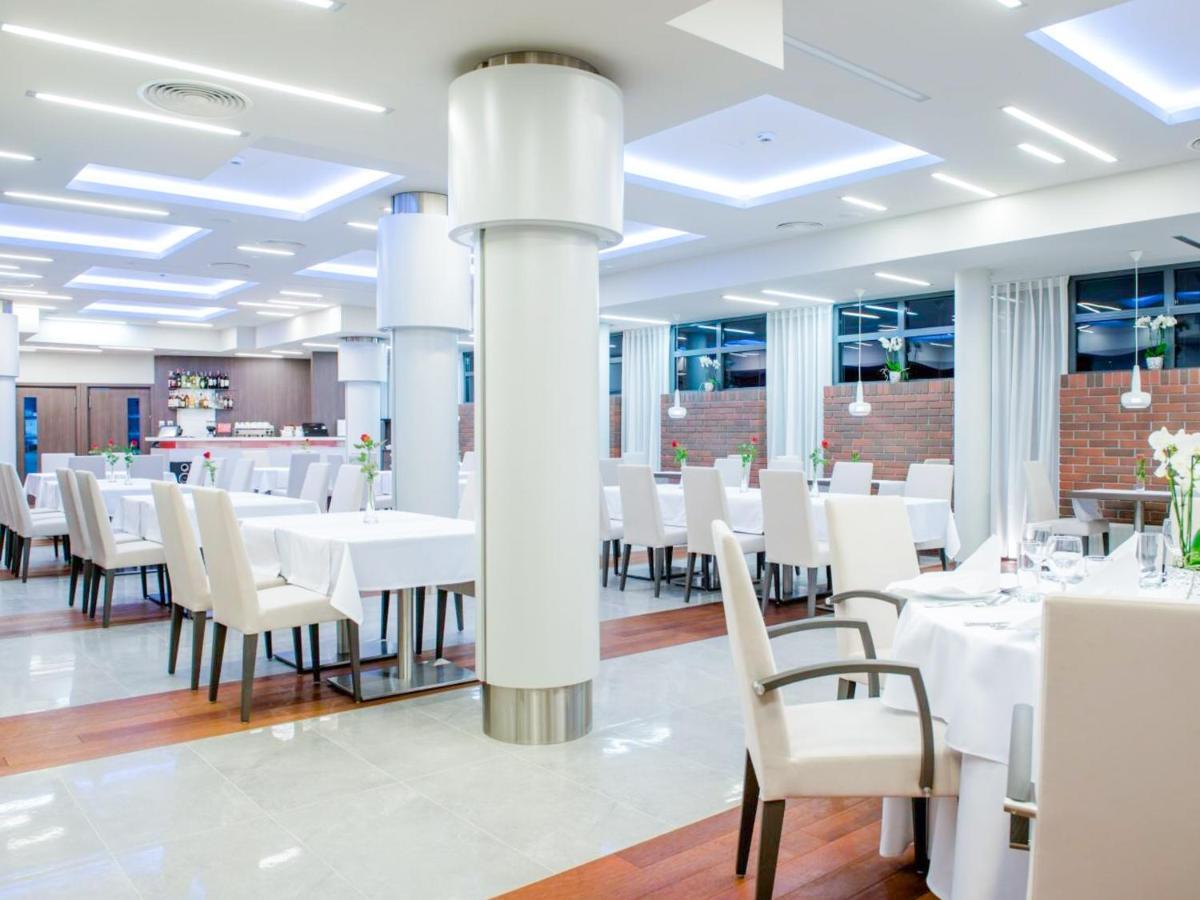 Hotel Kosma 4*